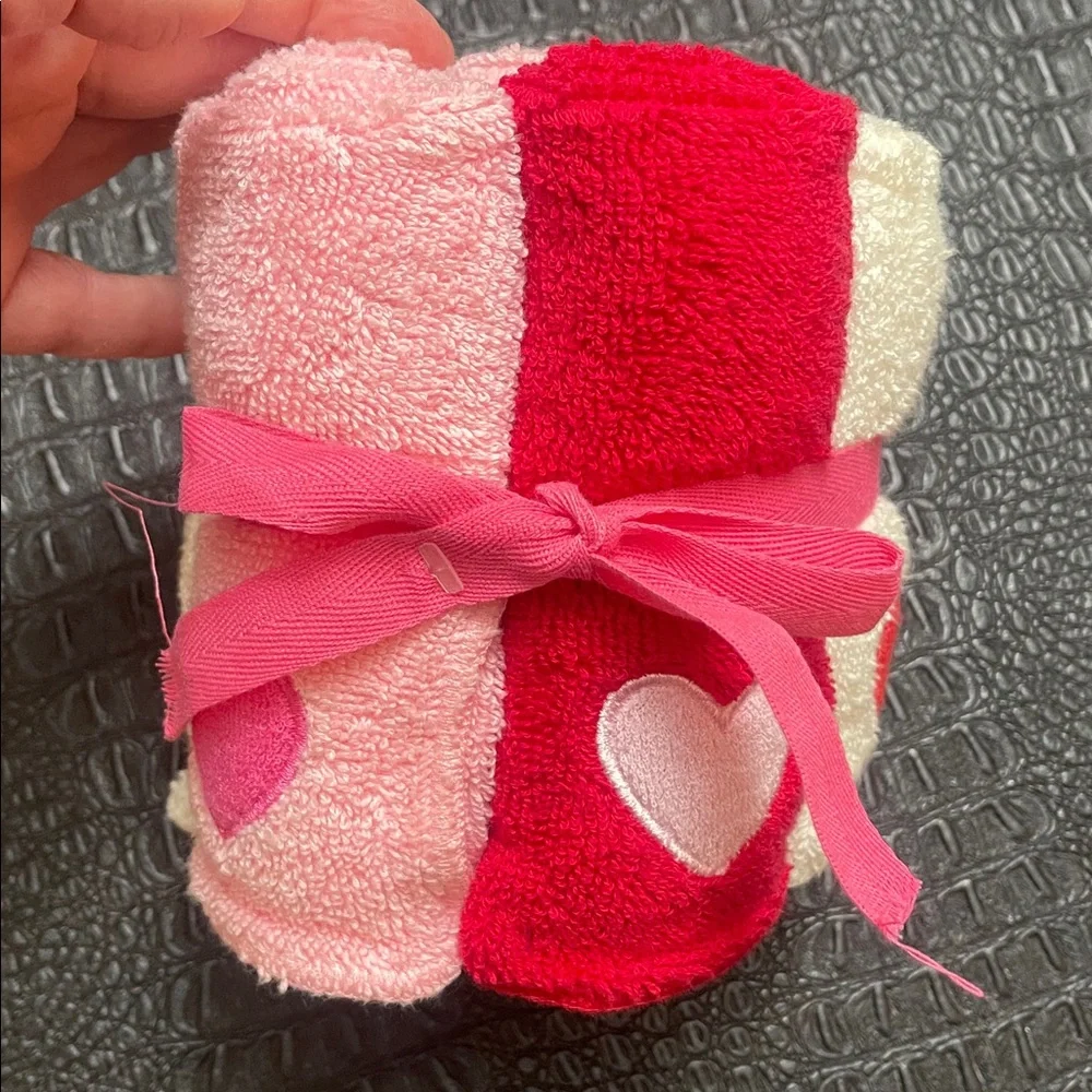 Pink White and Red Heart Towel Set- of 6 Hand Heart Towel